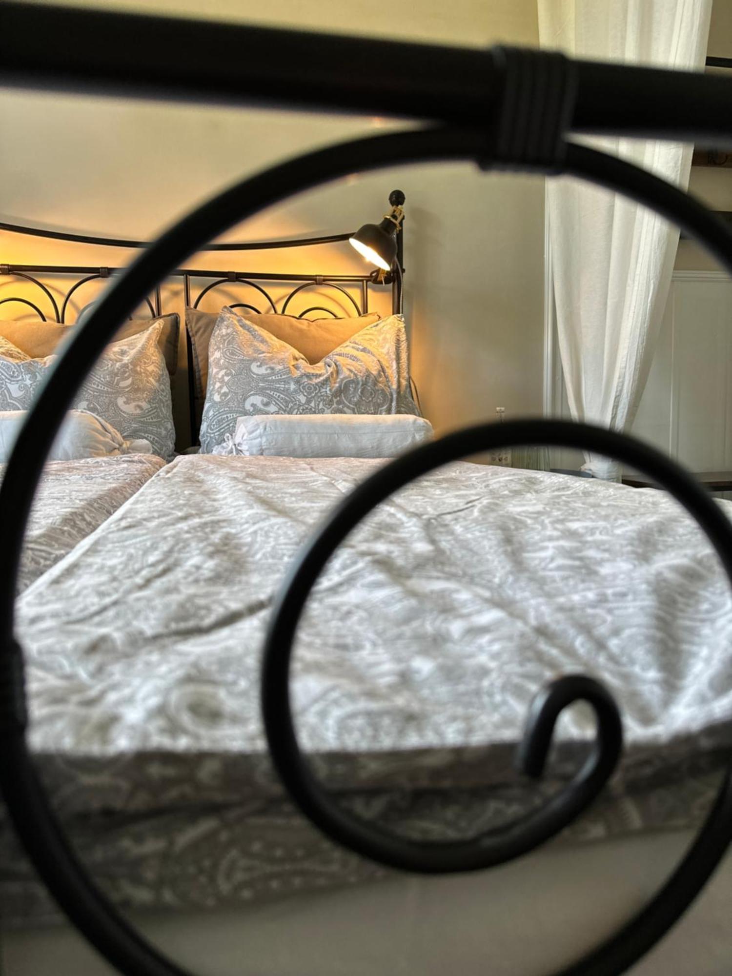 Altes Pastorat Bed & Breakfast Barmstedt Bagian luar foto